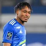 RC Strasbourg – Mercato : le successeur de Simakan déniché en L2 ?