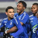 RC Strasbourg – Mercato : Simakan à quai, deux départs se profilent