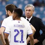 Real Madrid : Ancelotti tient enfin le remplaçant parfait de Benzema