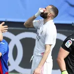 Real Madrid : Benzema ne s’arrête plus, les Merengue dominent Eibar (2-0)