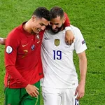 Real Madrid : et maintenant, Benzema sert à taper sur Cristiano Ronaldo !