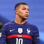 Real Madrid, FC Barcelone : Mbappé ne se voit que Merengue, Griezmann envoie un message aux Blaugranas