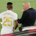Real Madrid – Huesca (4-1) : Zidane a tranché, Vinicius Jr peut s’inquiéter