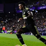 Real Madrid : la Liga monte au front pour défendre (enfin) Vinicius !