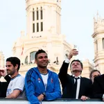 Real Madrid : le successeur de Modric ciblé, Casemiro attaqué, nouvelle recrue au FC Barcelone ?