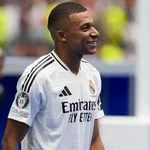 Real Madrid : Mbappé en met déjà  plein la vue à  l’entraînement