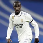 Real Madrid – Mercato : coup dur pour le PSG dans le dossier Ferland Mendy