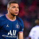 Real Madrid – Mercato : la Liga porte plainte contre le PSG après la prolongation de Mbappé (officiel)