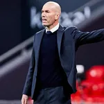 Real Madrid – Mercato : le PSG aurait pu recruter Zidane