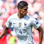 Real Madrid &ndash; Mercato : le PSG préfère Varane à  Sergio Ramos, les raisons ont filtré