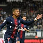 Real Madrid &ndash; Mercato : le vestiaire lance l’opération drague pour Kylian Mbappé