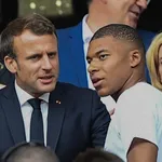 Real Madrid – Mercato : Macron continue de pousser pour la prolongation de Mbappé au PSG