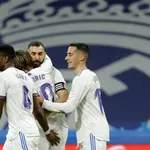 Real Madrid – Mercato : panique pour l'avenir de Benzema, Modric et Asensio !