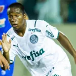 Real Madrid – Mercato : Pérez prêt à  chiper le nouveau chouchou du Stade Rennais !