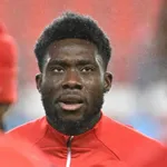 Real Madrid, PSG – Mercato : tensions autour d’Alphonso Davies ?