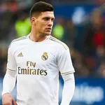 Real Madrid – Mercato : Varane pourrait emmener un coéquipier dans ses valises