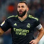 Real Madrid, OL – Mercato : un contrat à  vie pour Karim Benzema chez les Merengue ?