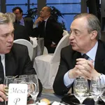 Real Madrid : on sait ce qu’il s’est dit entre Ancelotti et Pérez !