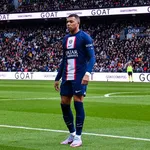 Real Madrid, PSG – Mercato : la Maison Blanche résignée à  patienter jusqu’en 2024 pour Mbappé