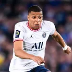 Real Madrid, PSG – Mercato : un ami montre Mbappé en train de faire ses cartons !