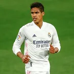 Real Madrid, PSG, RC Lens – Mercato : Ancelotti tient déjà le remplaçant de Varane