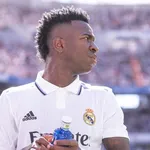 Real Madrid : Vinicius Jr sacré joueur le plus fort de sa génération
