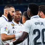 Real Madrid : Vinicius, Tchouaméni, la Liga… les hommages à  Benzema affluent !