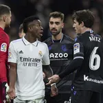 Real Madrid : Vinicius se fait tacler à  la gorge par un adversaire de Liga