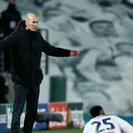Real Madrid : Zinédine Zidane pose clairement les choses sur son avenir