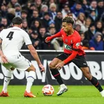 Rennes tient le choc sur la pelouse de l’OM à la pause !