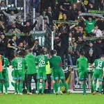 Rodez – ASSE : les supporters stéphanois se battent entre eux, le coup d’envoi du match retardé
