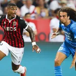 OGC Nice – OM : terrain envahi par les supporters niçois, match arrêté