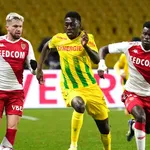 Résultat Ligue 1 : le FC Nantes crucifié par Monaco juste avant la pause (0-1, mi-temps)