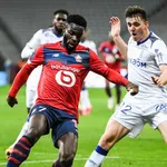 Résultat Ligue 1 : le LOSC arrache un succès capital face au Stade de Reims (2-1)