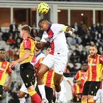 Résultat Ligue 1 : le RC Lens tient tête au PSG (0-0, mi-temps)