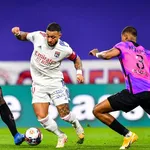 Résultat Ligue 1 : OL 0-2 PSG (mi-temps)