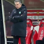 Stade de Reims – ASSE (3-1) : Puel et Debuchy chargent vertement M. Batta, l’arbitre du match !