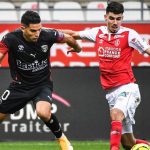 Stade de Reims – Nîmes (0-1) : le penalty de la discorde fait plouf…