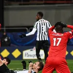 Stade Rennais : bête noire, Jonas Martin out, le retour de Jérémy Doku, les enjeux à Angers (Vidéo)