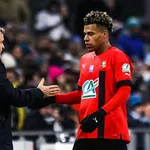 Stade Rennais, FC Barcelone : Genesio met fin à la polémique Désiré Doué