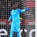 Stade Rennais : intégration, débuts en C1, Alfred Gomis se confie !