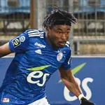 Stade Rennais, LOSC &ndash; Mercato : les clubs intéressés face à  un mur dans le dossier Simakan (RC Strasbourg) ?
