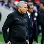 Stade Rennais – Mercato : Genesio fait le point sur les dossiers Kim Min-Jae et Umtiti