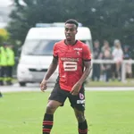 Stade Rennais Mercato : l’OL provoque un coup de théâtre dans le dossier Doué