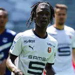 Stade Rennais – Mercato : le FC Barcelone décidé à  se lancer pour Camavinga ?
