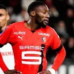 Stade Rennais – Mercato : Rennes officialise trois départs, dont un vers l’OL