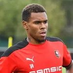 Stade Rennais – Mercato : un attaquant va filer à  Lorient