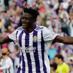 Stade Rennais – Mercato : un couac anglais relance les Rouge et Noir pour Salisu !