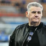 Stade Rennais, OL – Mercato : Pierre Ménès n’a qu’un mot pour qualifier Simakan (RC Strasbourg)