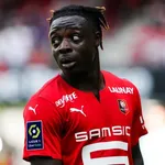 Stade Rennais : une ex-gloire du FC Nantes confirme le potentiel de Doku mais apporte un bémol